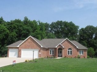 5809 W Cassidy Dr, Bartonville, IL 61607