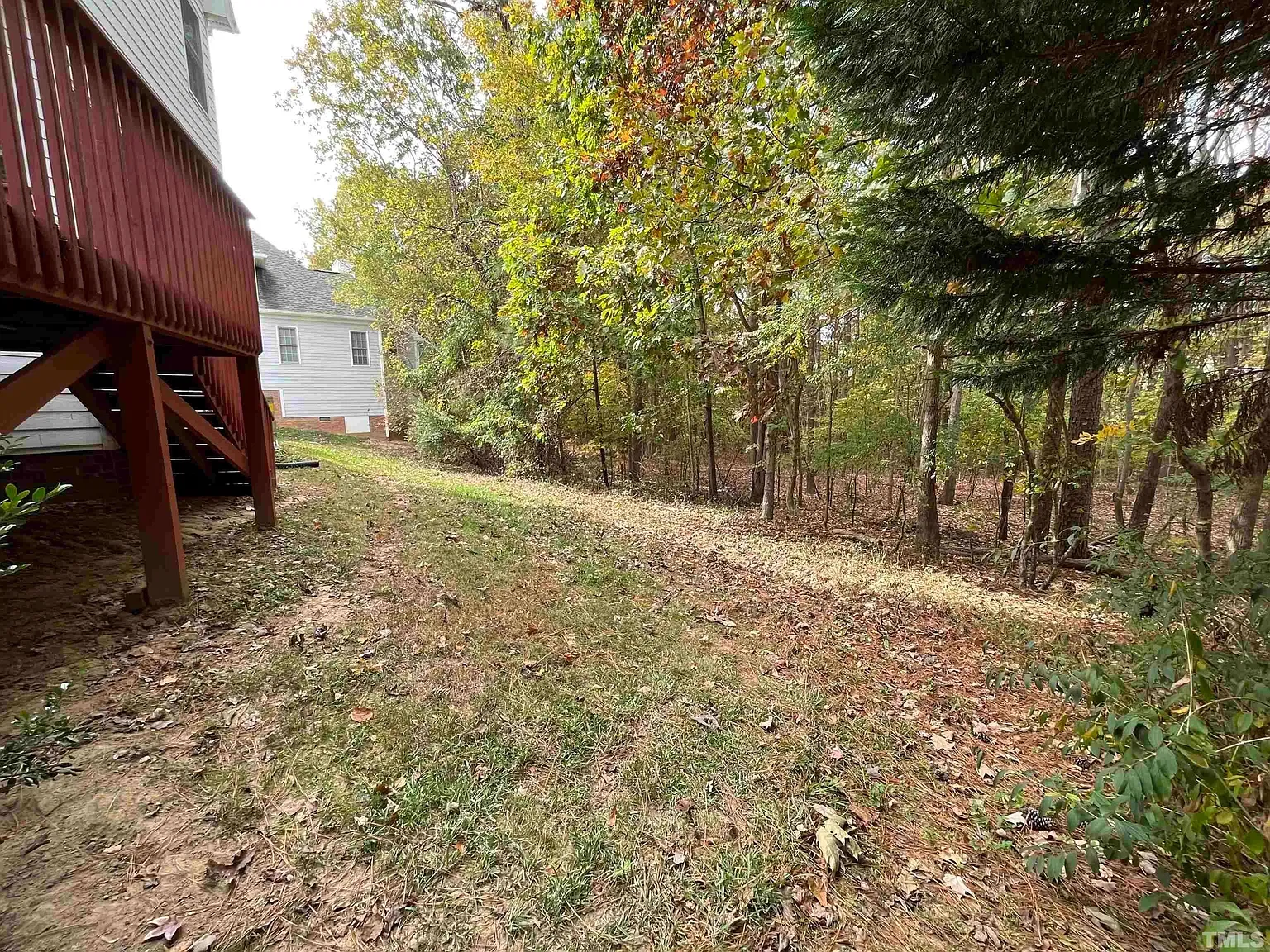 4 bed, 2.5 bath, 2441 sqft, $2,690 — Photo 3
