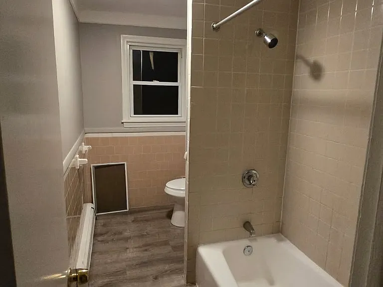 20 Orange St #8 — Photo 5