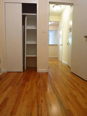 Rented by City & Suburban | media 35