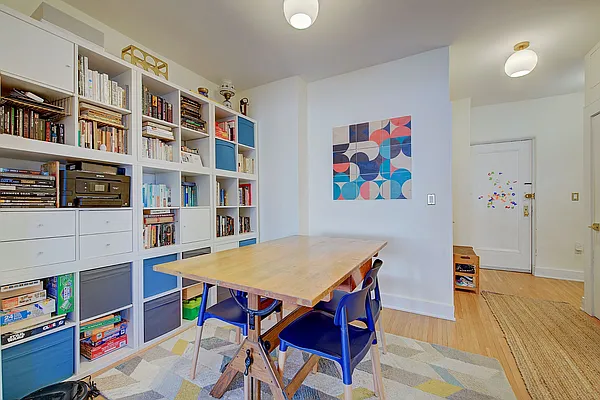 Sold by Akam Sales and Brokerage | media 7