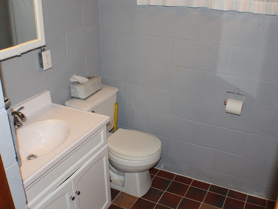 1st image of 1020 235th St