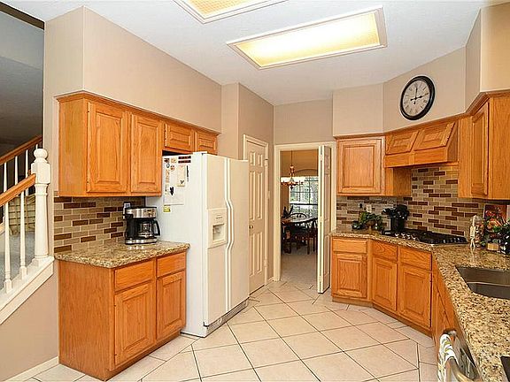 5th image of 14307 Hillside Hickory Ct