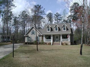 85 Waters Edge Dr, CHOCOWINITY, NC 27817