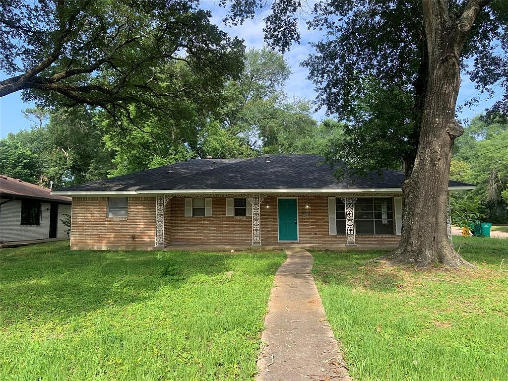 1907 N Roberson St, Conroe, TX 77301 Zillow