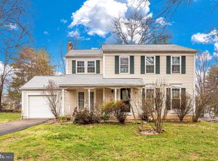 239 Perrywinkle Ln, Gaithersburg, MD 20878