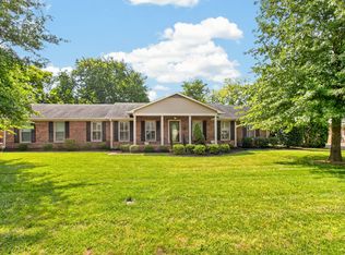 1862 James Dr, Murfreesboro, TN 37129