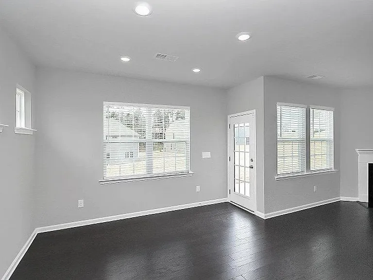 14412 Cardwell Hill Ln — Photo 7