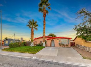 111 Maple St, Henderson, NV 89015