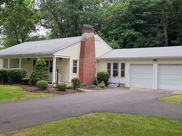 434 Bliss Rd, Longmeadow, MA 01106