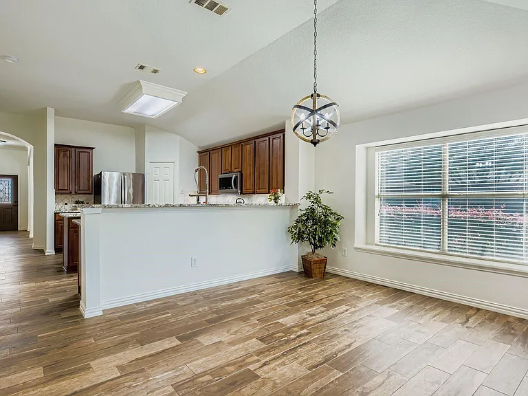 12407 Hawk Creek Dr — Photo 23