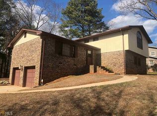 4292 Bexley Dr, Stone Mountain, GA 30083