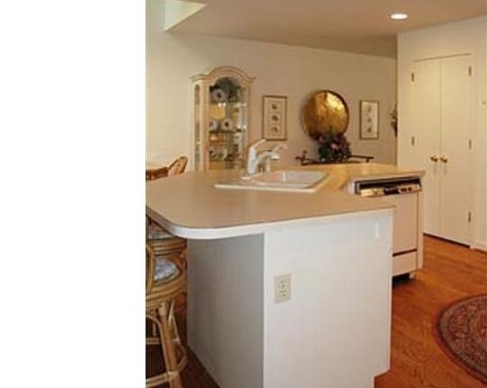 3rd image of 33 Stabler Cir