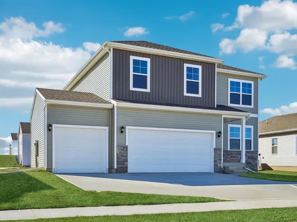 2347 SE Billings Pl, West Des Moines, IA 50265