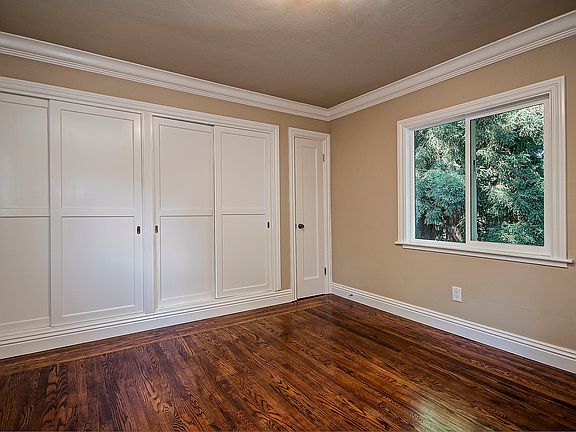 5th image of 1002 47th St