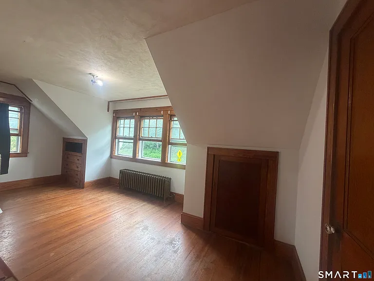 664 Noank Rd — Photo 16