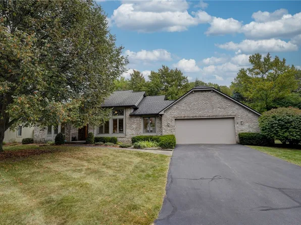 5 Princeton Pl, Pittsford, NY 14534