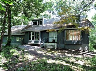 230 Pells Rd, Rhinebeck, NY 12572