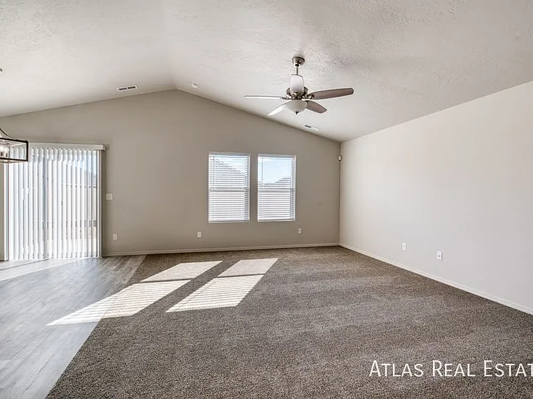 12713 Lignite Dr — Photo 10