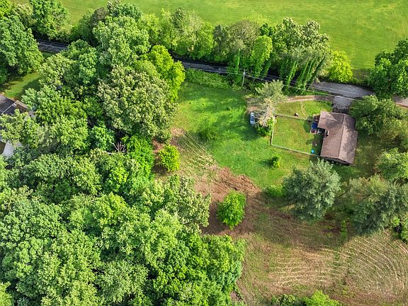 5th image of 5256 Green Rd