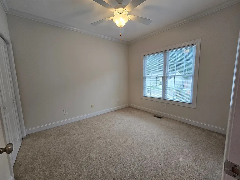 1067 Windrace Trl — Photo 16