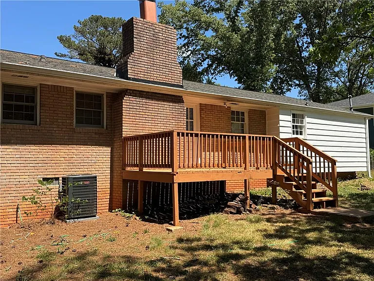 5594 Laurel Ln NW — Photo 29
