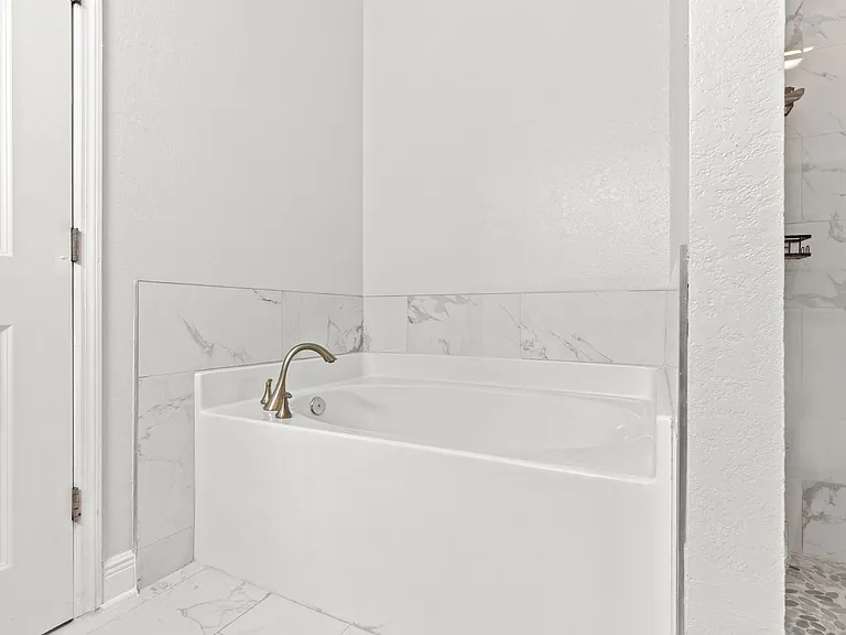 9530 Nathaniel Ln — Photo 22