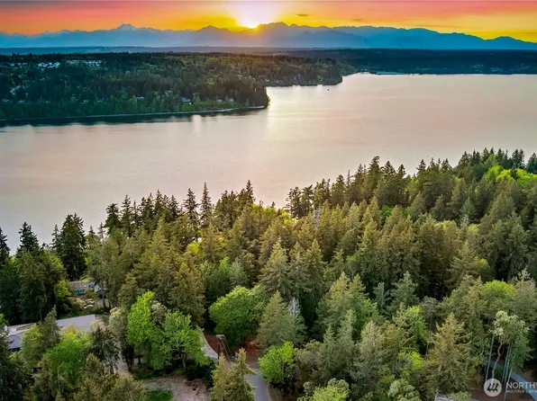 7809 Hansen Rd. NE, Bainbridge Island, WA 98110