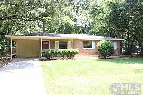 1st image of 704 Kendall Dr