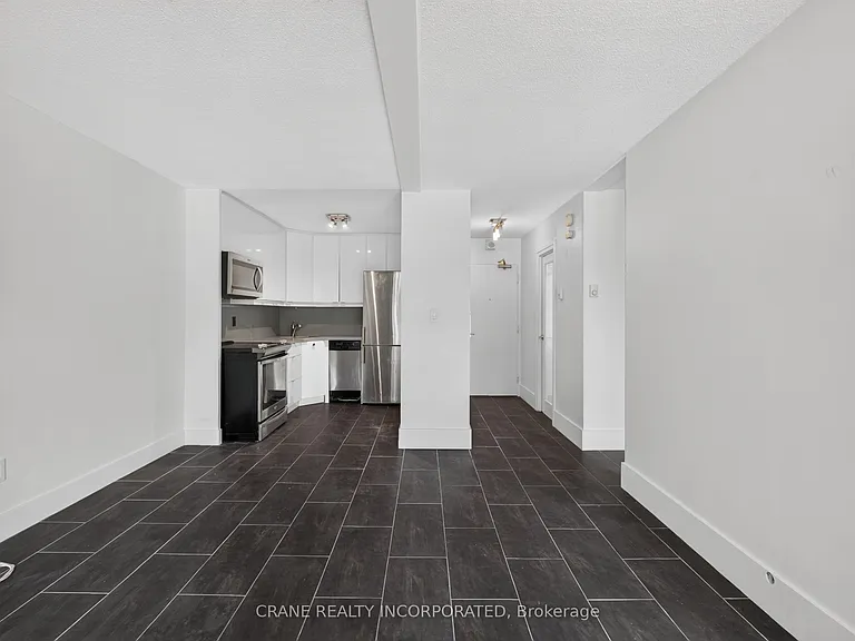 40 Homewood Ave #210 — Photo 4