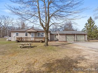 14330 Stacey St NE, Greenville, MI 48838