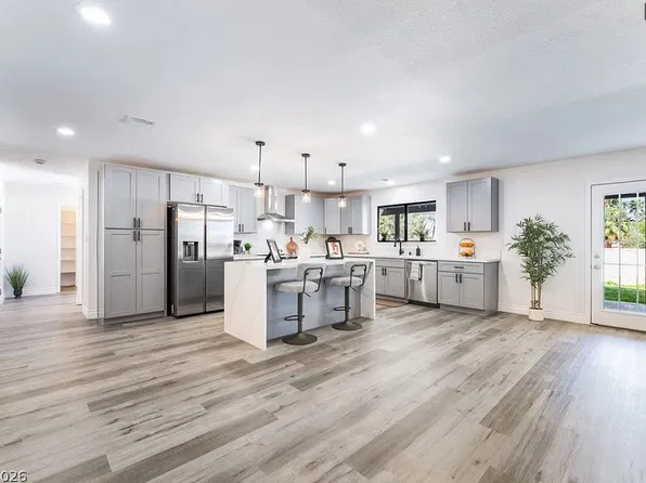 5574 S Mojave Rd, Las Vegas, NV 89120