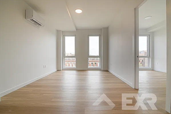 Rented by EXR | media 3