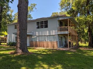 112 Malick Salim Rd, Campti, LA 71411