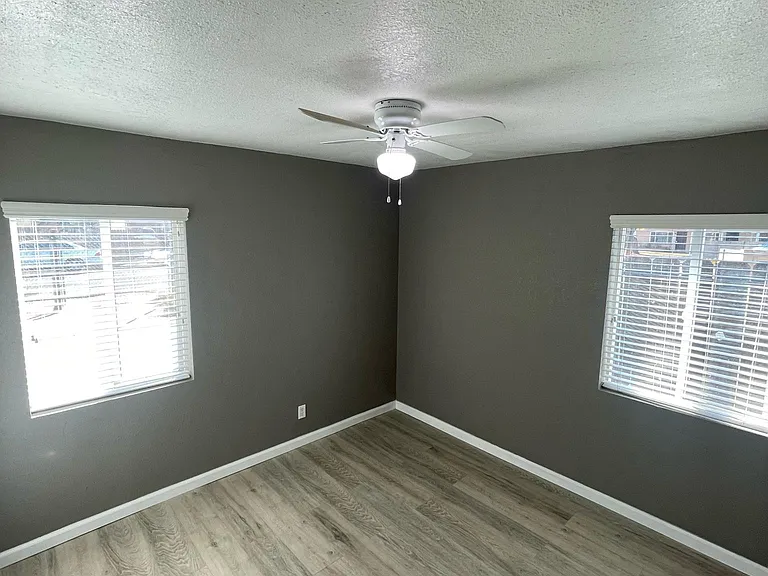 1531 N Fresno St — Photo 12