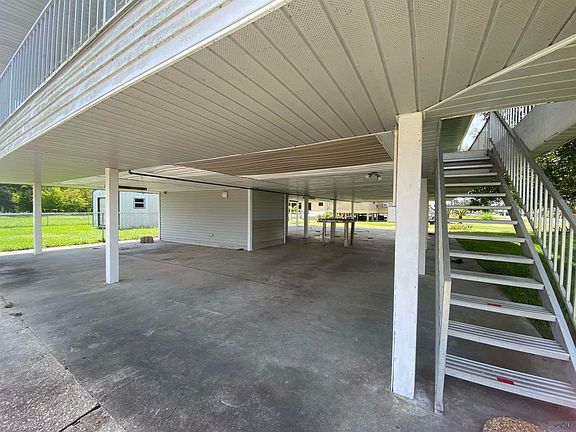 2nd image of 100 Pamela Ann Ln