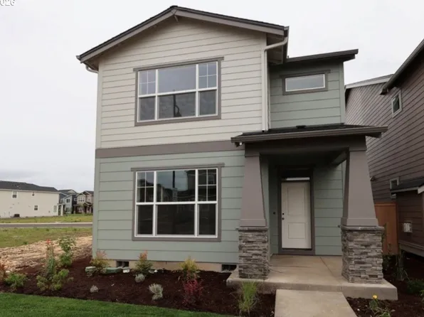 8533 SE Crescent Dr, Hillsboro, OR 97123