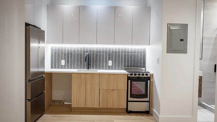 Rented by Nooklyn NYC LLC | media 6