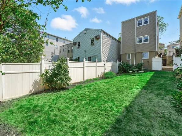 221 Terrace Avenue image 31 of 37