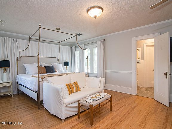 Riverside Ave Primary