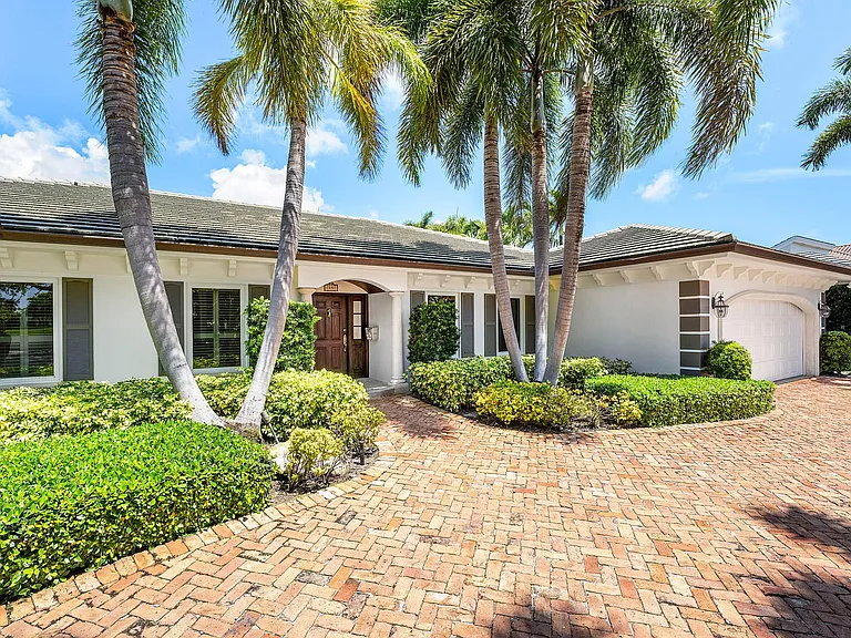 1851 Thatch Palm Dr — Photo 5