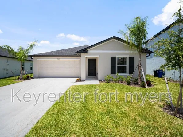 17633 Paradiso Way, North Fort Myers, FL 33917