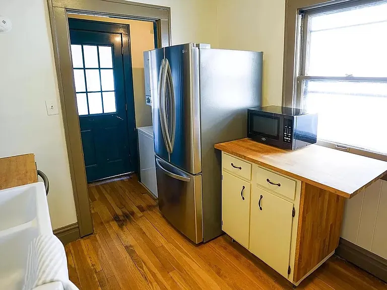 4020 Harrison St #B — Photo 4