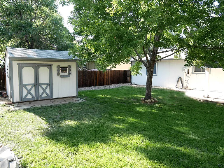 12900 E Arkansas Dr — Photo 18