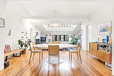 132 West 4th Street, #PH