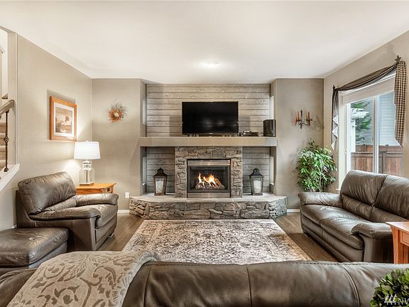 5th image of 7325 206 St Ct E