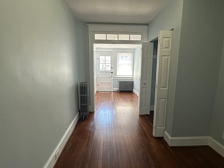 1533 Isherwood St NE — Photo 23