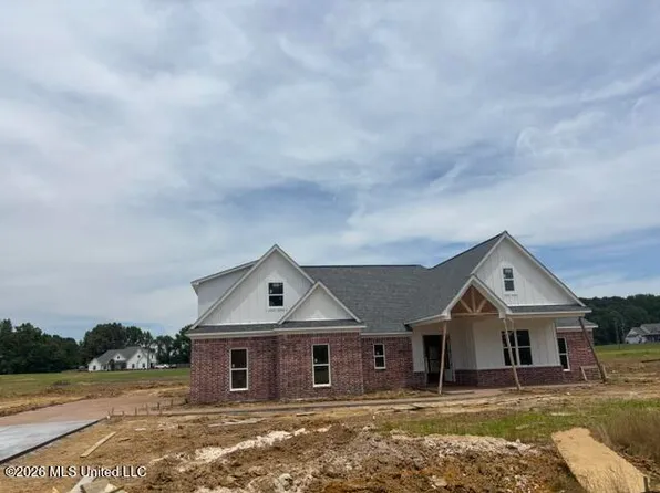 1710 Cane Creek Dr, Hernando, MS 38632