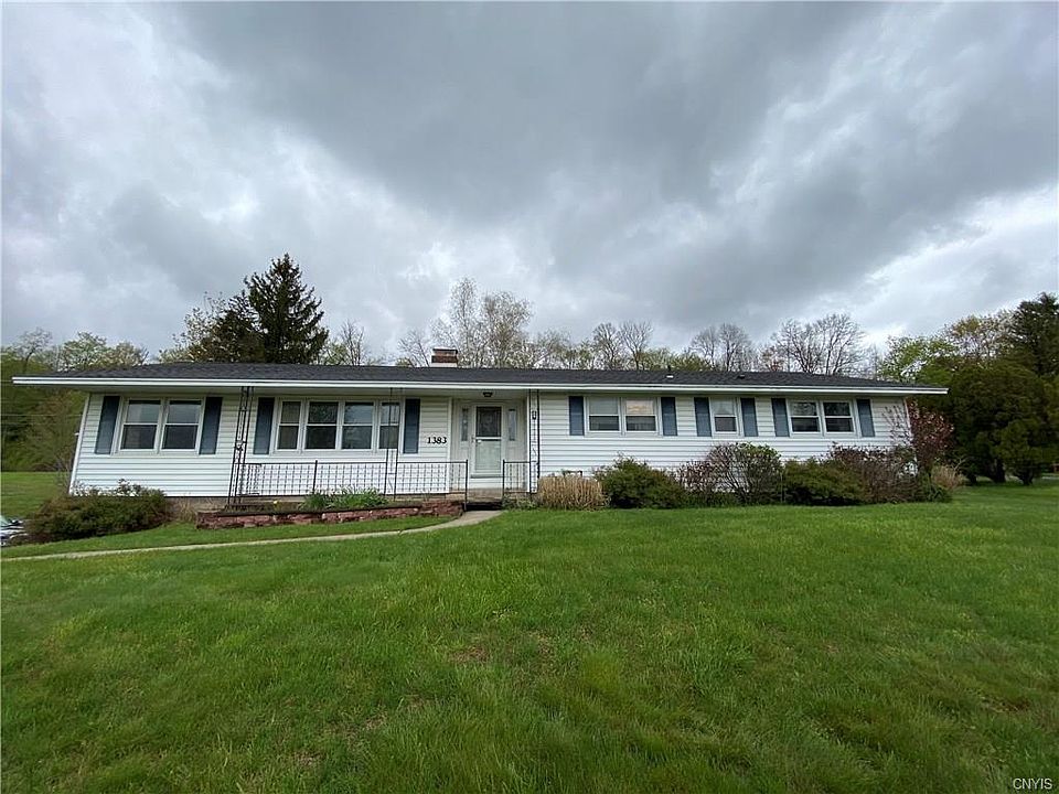 1st image of 1383 Riverbend Dr
