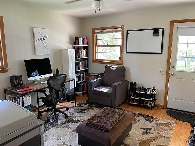2333 Hoard St — Photo 19
